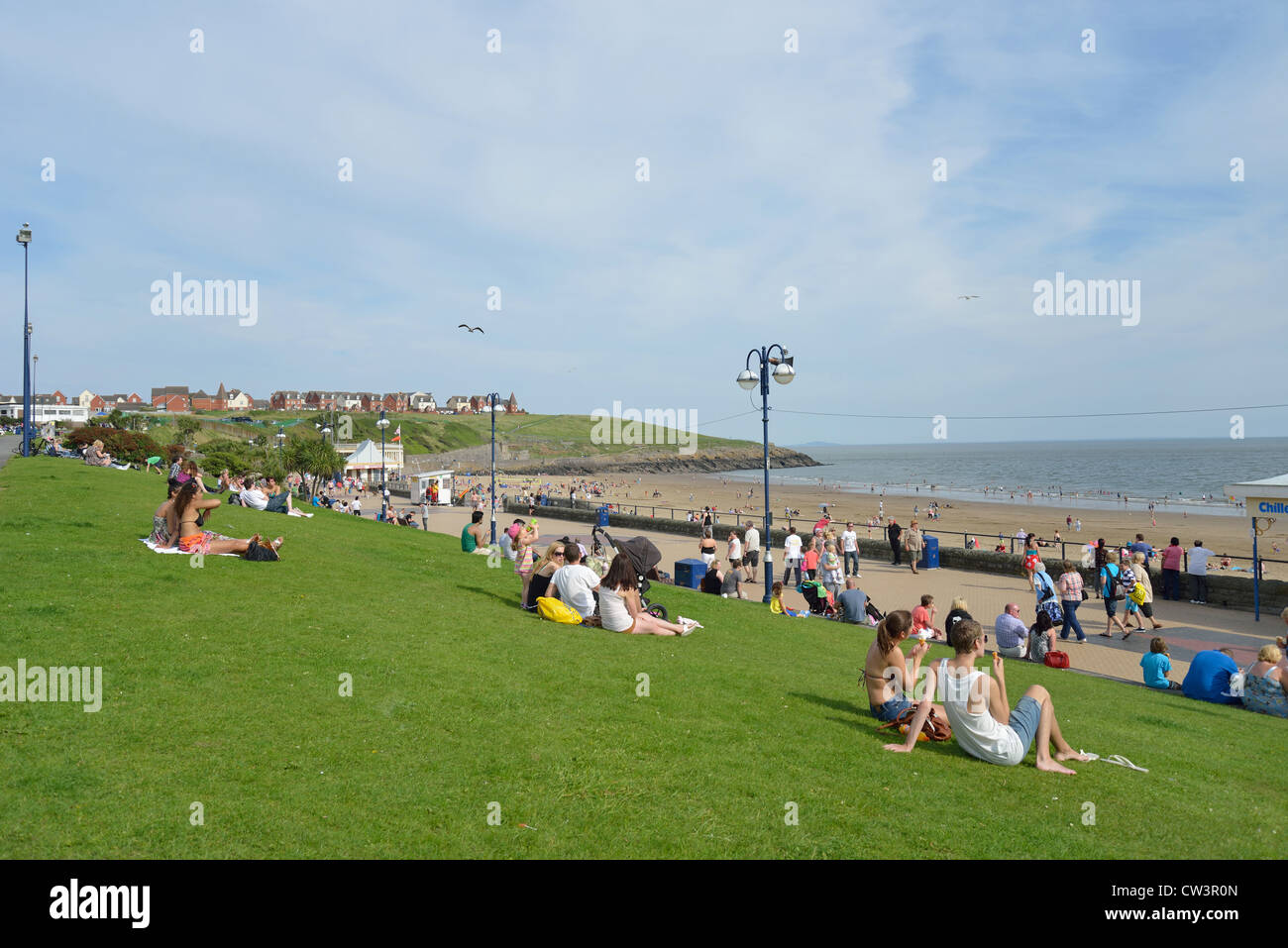 Vue sur la plage et le front de mer, Barry Island, Vale of Glamourgan, pays de Galles (Cymru), Royaume-Uni Banque D'Images