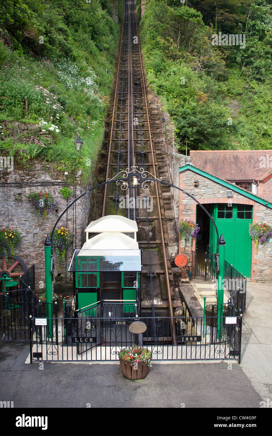 Lynton et Lynmouth Cliff Railway Banque D'Images