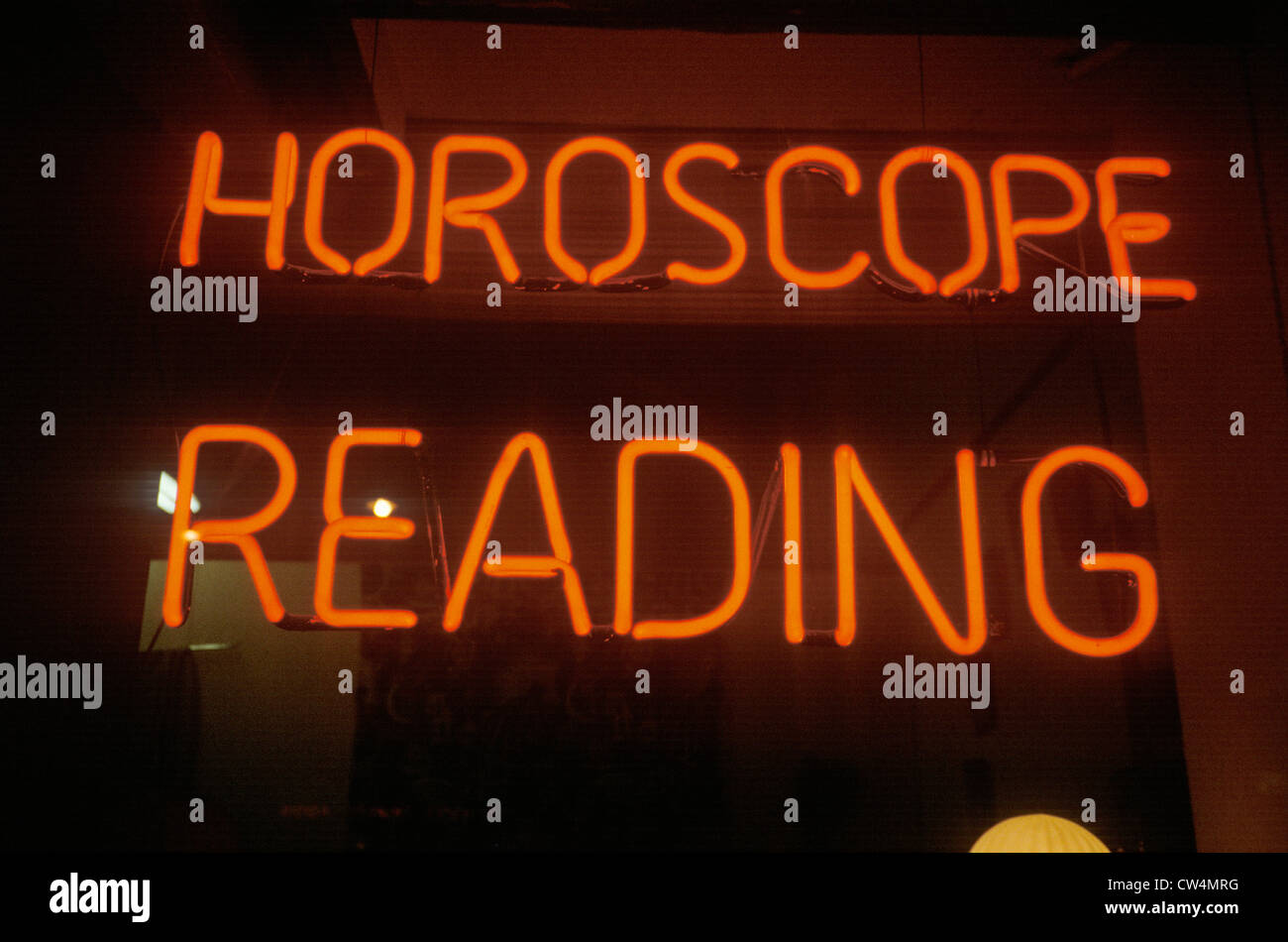 Horoscope quotidien gratuit Neon Sign in Los Angeles, CA Banque D'Images