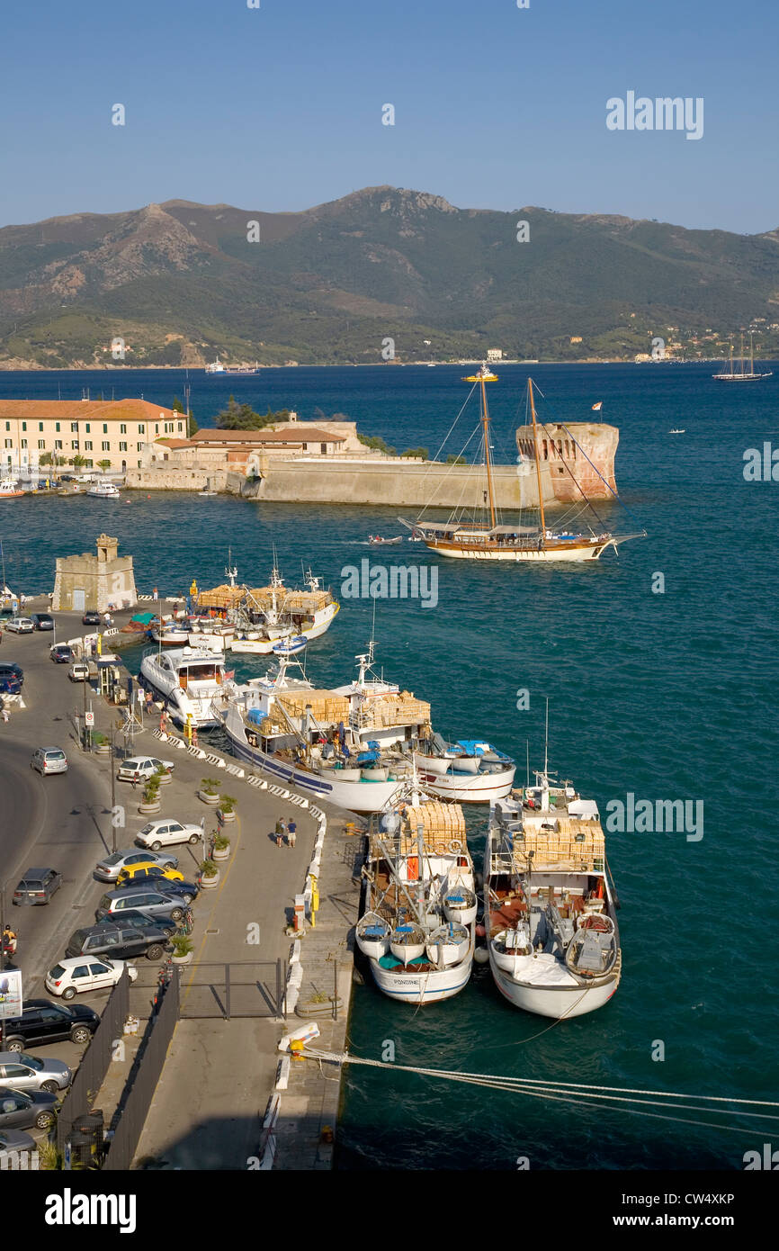 View Harbour Province Livourne Portoferraio sur l'île d'Elbe à l'Elbe Italie Europe où Napoléon Bonaparte Banque D'Images