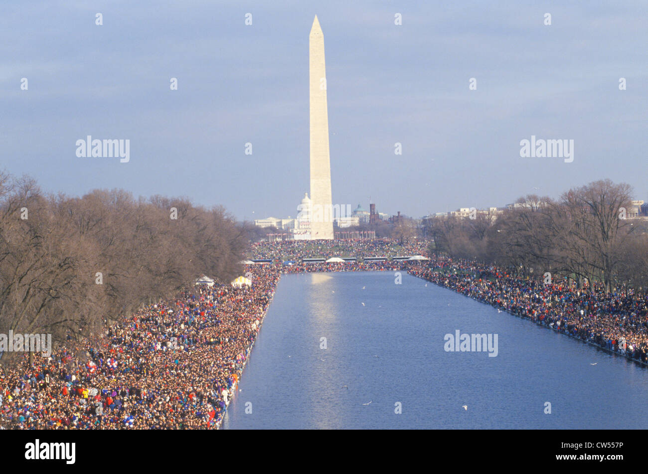 La foule lors de l'Inauguration du Président Clinton, le Monument National de Washington, Washington, D.C. Banque D'Images
