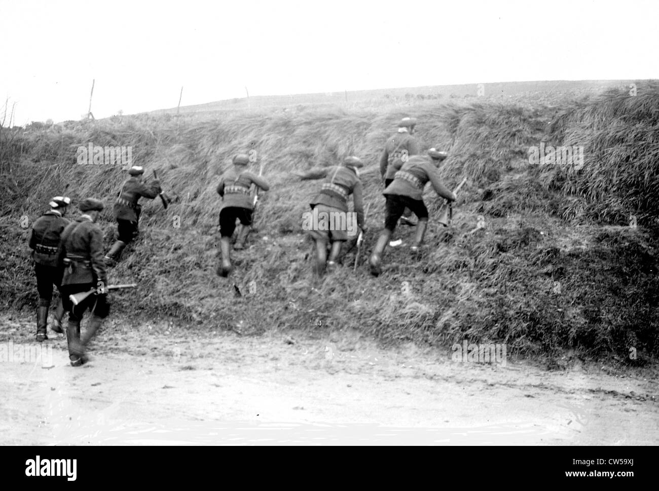 Des soldats marocains dans l'armée française prendre position Banque D'Images