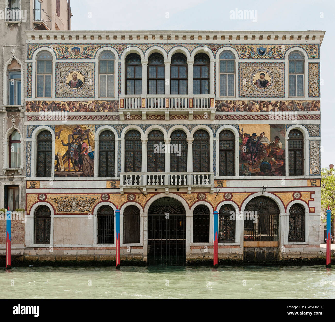 Palazzo Barbarigo donne sur le Grand Canal à Venise Banque D'Images