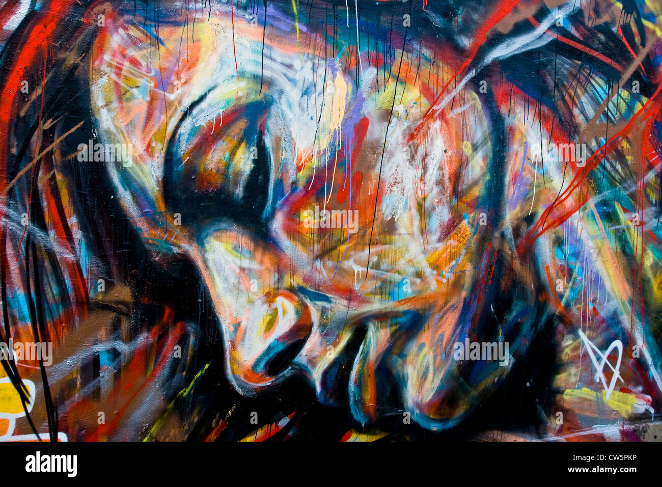Les graffitis urbains street art peinture murale close-up de filles womans face est de Londres Angleterre Europe Banque D'Images