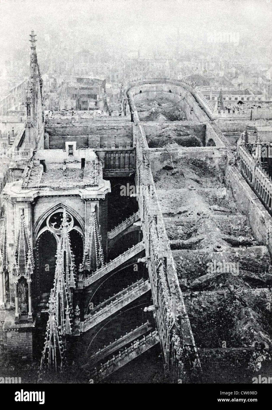 France, Reims, La ville après les bombardements by Photographie originale / Original photograph