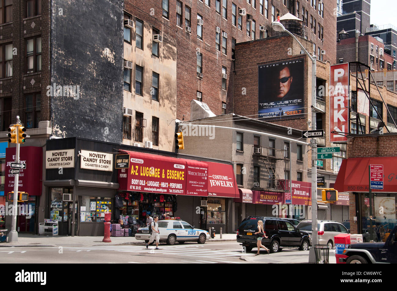 L'Avenue des Amériques W 30th Street New York City Manhattan Banque D'Images