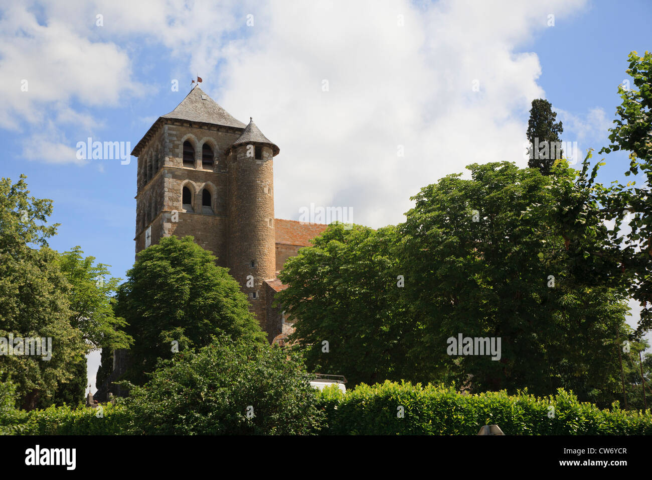 Le clocher de l'église à Puy-l'Eveque Banque D'Images