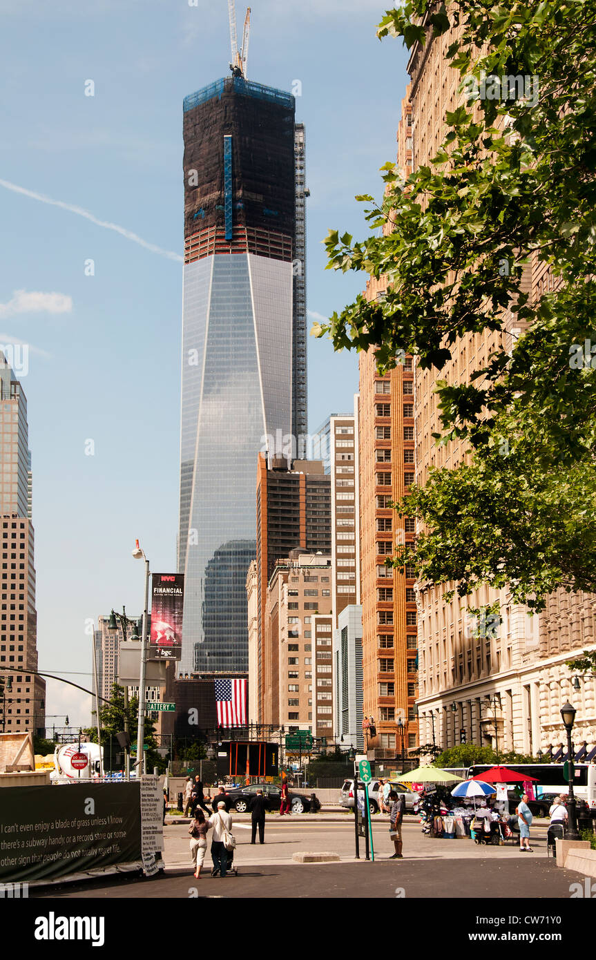 Centre financier de la tour de la liberté en arrière-plan ou Tour One World Trade Center New York Ville Manhattan Banque D'Images