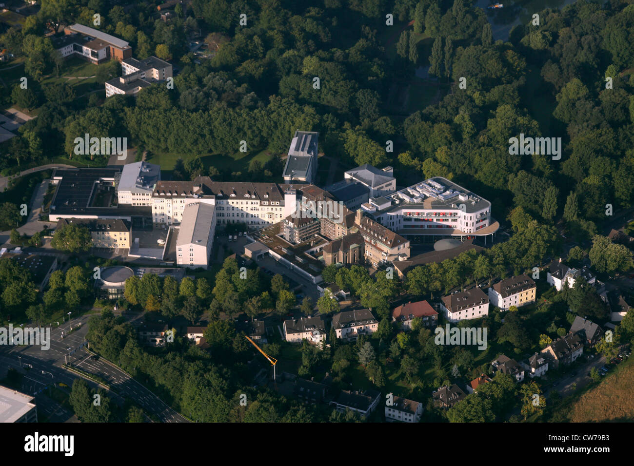 L'Hôpital St Joseph, centre clinique de l'Université de la Ruhr de Bochum et parc municipal de Bochum, Bochum, Nordrheinwestfalen Banque D'Images