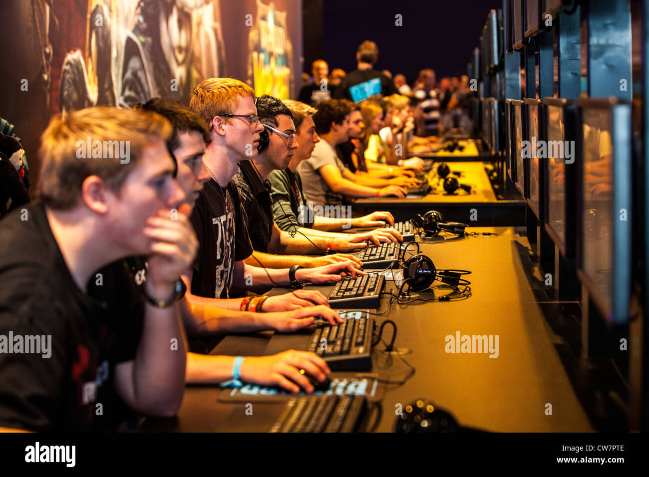 La gamescom, plus grand salon mondial pour les jeux d'ordinateur et accessoires, ouvert pour le public. Cologne, Allemagne, Europe. Banque D'Images