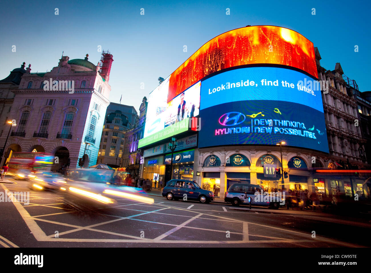 Piccadilly Circus, Londres, Angleterre, Royaume-Uni Banque D'Images