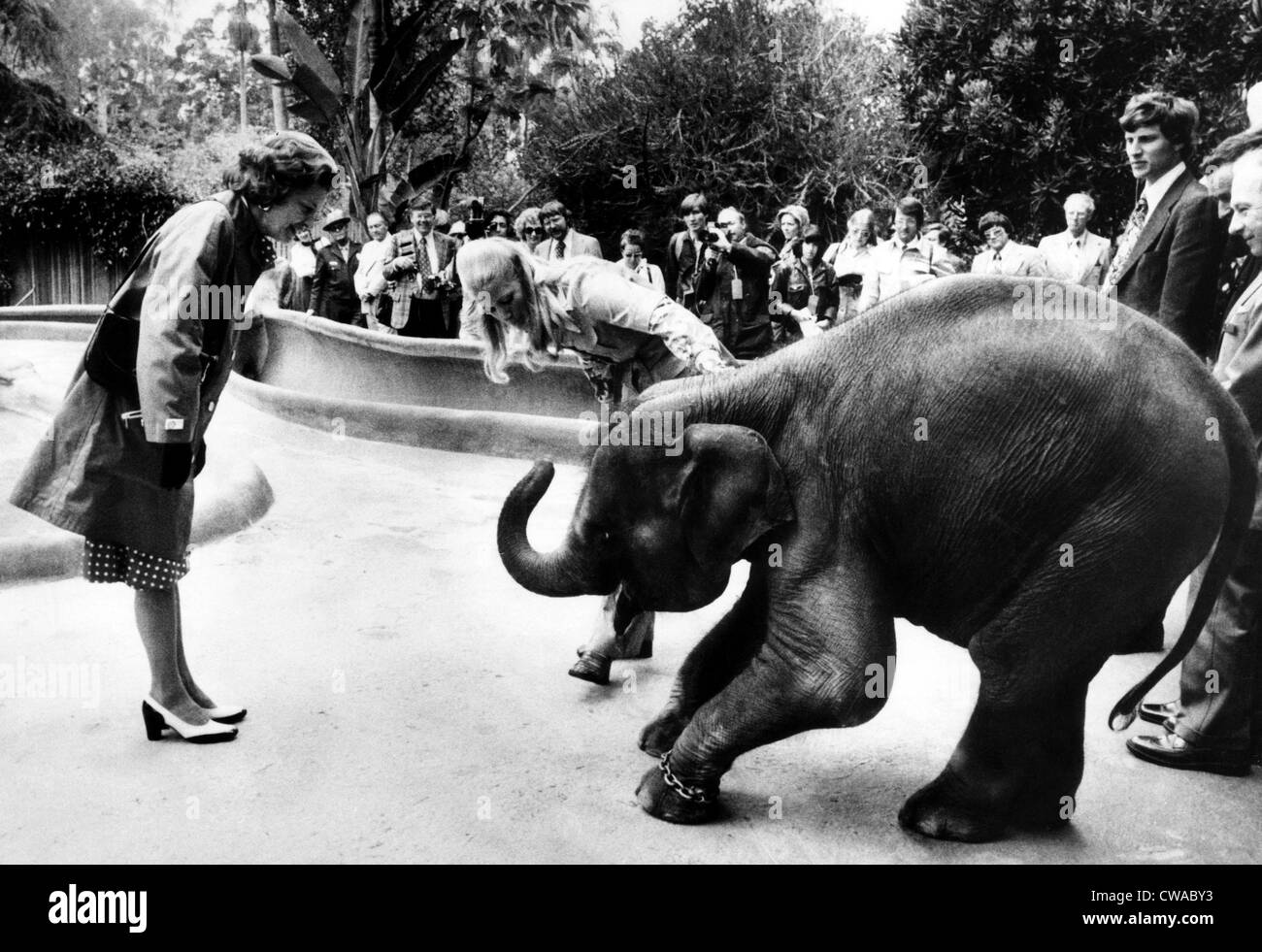 Première Dame Betty Ford à San Deigo, le Zoo de San Diego, Californie, le 17 juin, 1975. Avec la permission de : Archives CSU/Everett Collection Banque D'Images