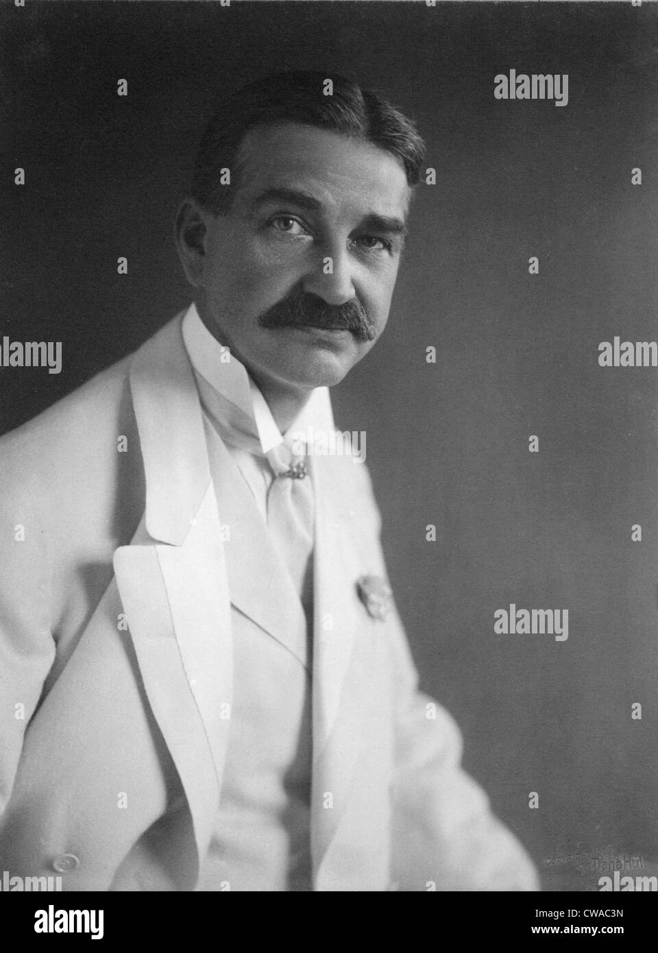 Lyman Frank Baum (1856-1919) a écrit le classique pour enfants, 'l'Wonderful Wizard of Oz,' 1900. 1908 portrait par Dana Hall. Banque D'Images