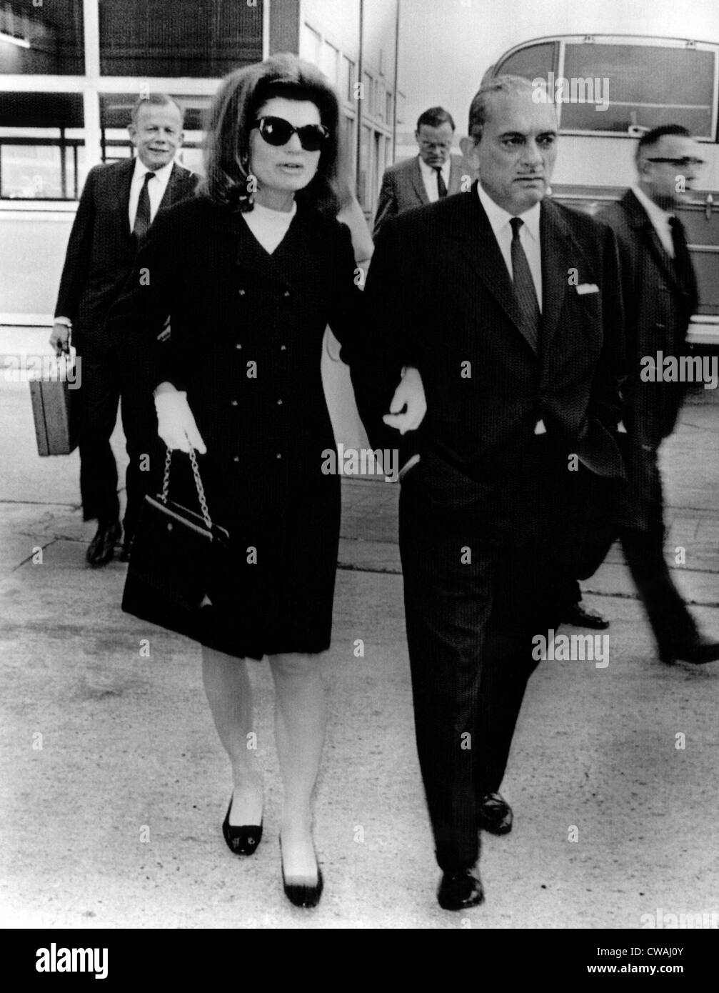 Jacqueline Kennedy et son frère, le Prince Stanislas Radziwell à Londres, Angleterre, le 2 juin 1967.. Avec la permission de : CSU Banque D'Images