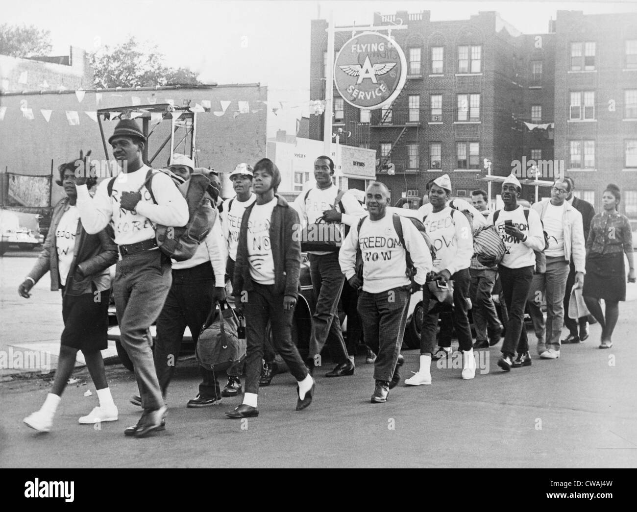 Les membres principaux de la Fort Hamilton Parkway, Brooklyn, à se joindre à la Marche sur Washington de 1963 pour l'Emploi et de la liberté, l'État de Washington. Banque D'Images