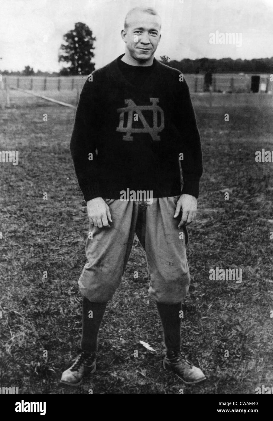 Knute Rockne, Université de Notre Dame, entraîneur de football 1930. Avec la permission de : Archives CSU/Everett Collection Banque D'Images