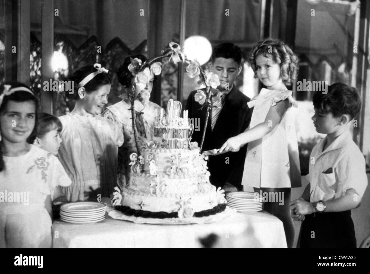 Shirley Temple à son sixième anniversaire, 4/28/35. Avec la permission de la CSU : Archives / Everett Collection Banque D'Images