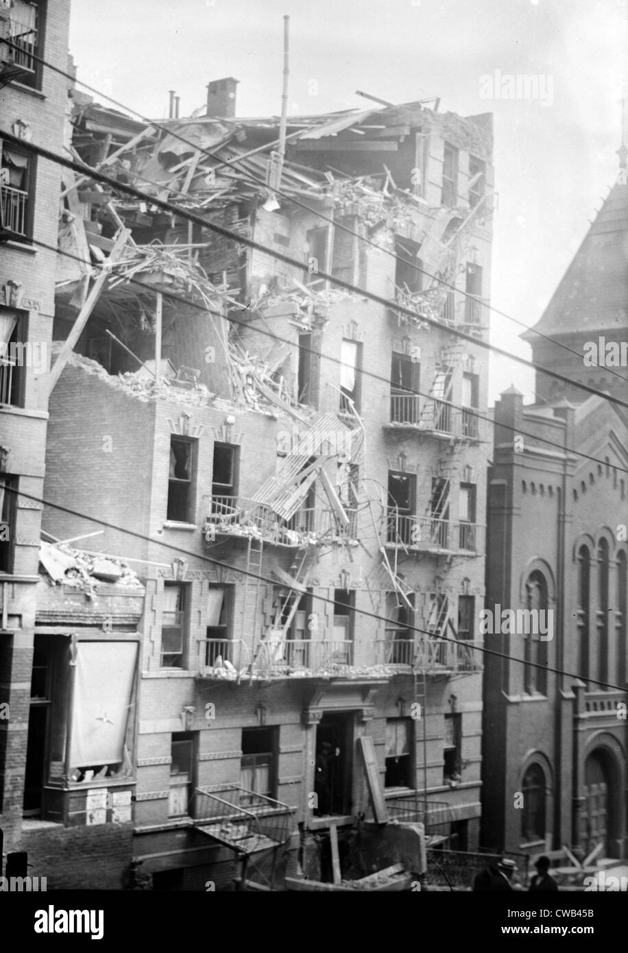 Bombardement de Lexington Avenue. Dynamite de contrebande en provenance de la Russie a fait exploser à l'appartement de Louise anarchiste letton Berger. L Banque D'Images