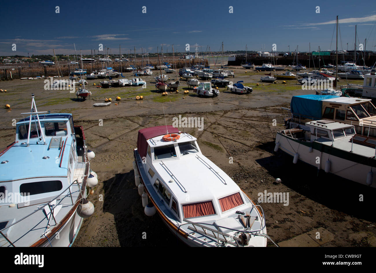 Bateaux de pêche dans le port de Gorey, Jersey Banque D'Images