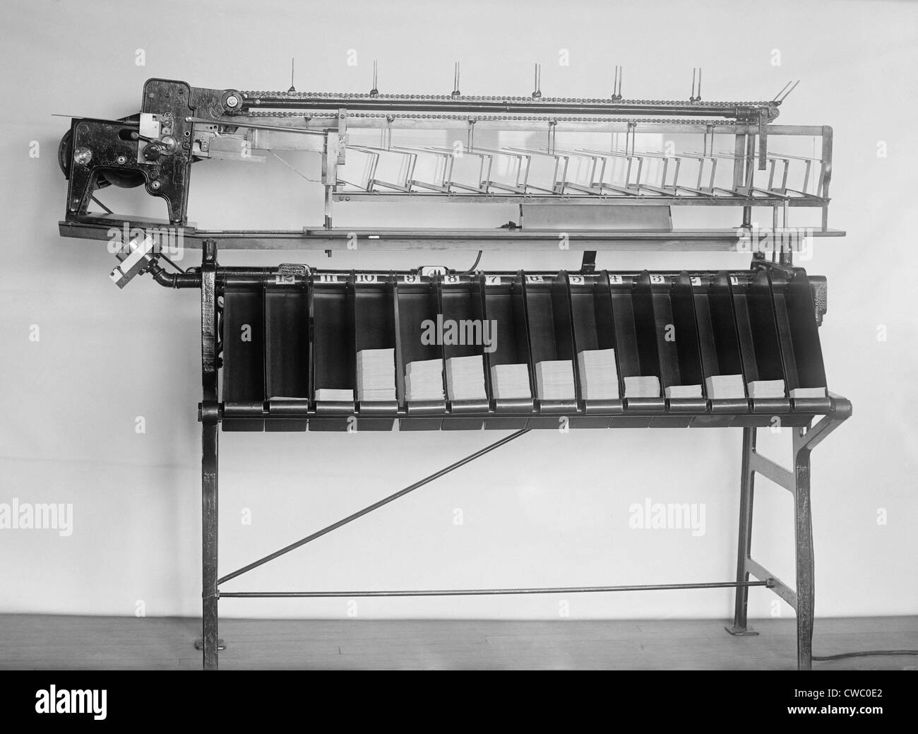 Tabulating Machine utilisée dans le recensement des États-Unis de 1920. C'est un prédécesseur de calculateurs électroniques, et travaillé par Banque D'Images