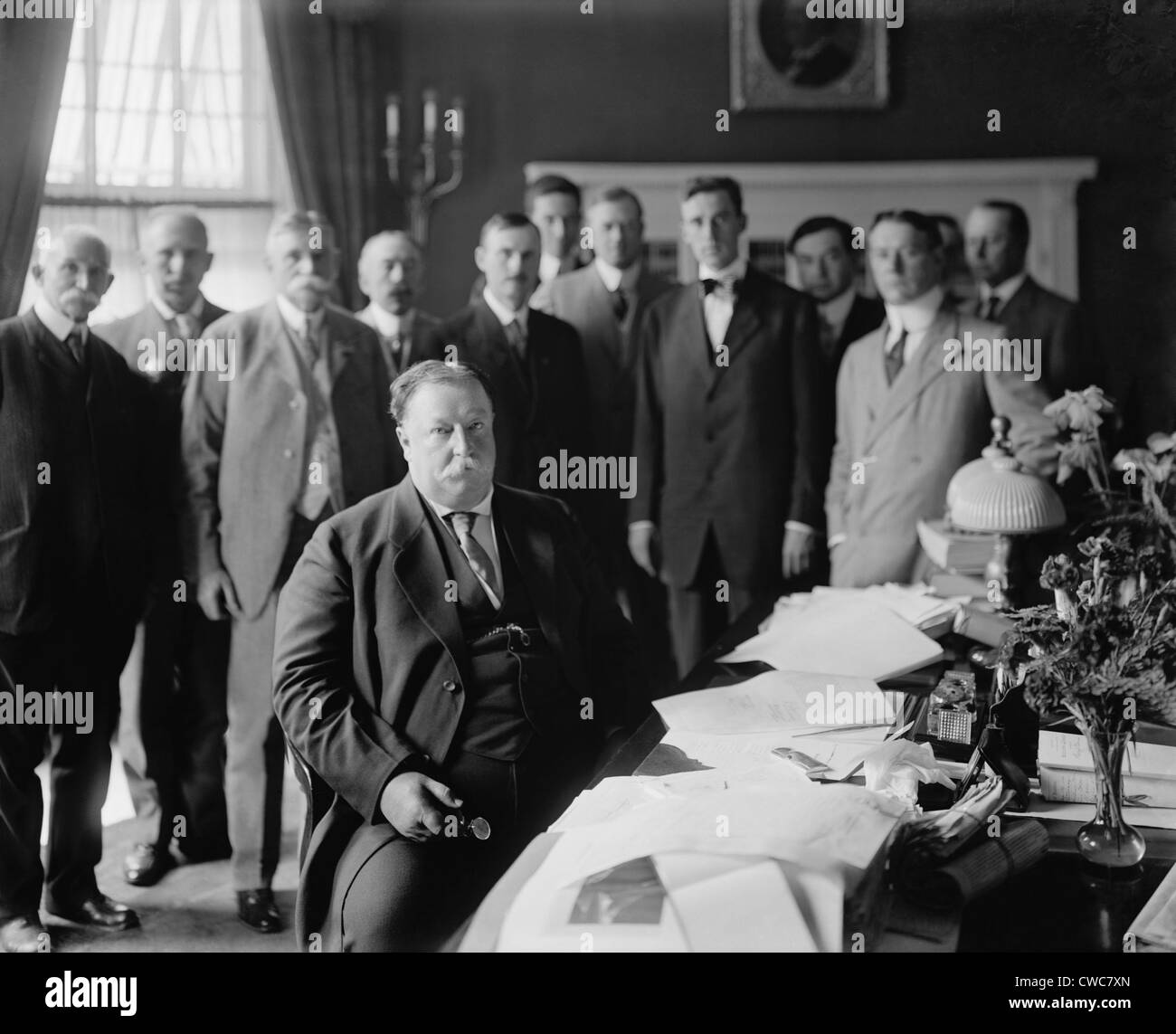 Le président William H. Taft à son bureau dans le bureau ovale il avait construit centré dans le côté sud de l'aile ouest de l'White Banque D'Images