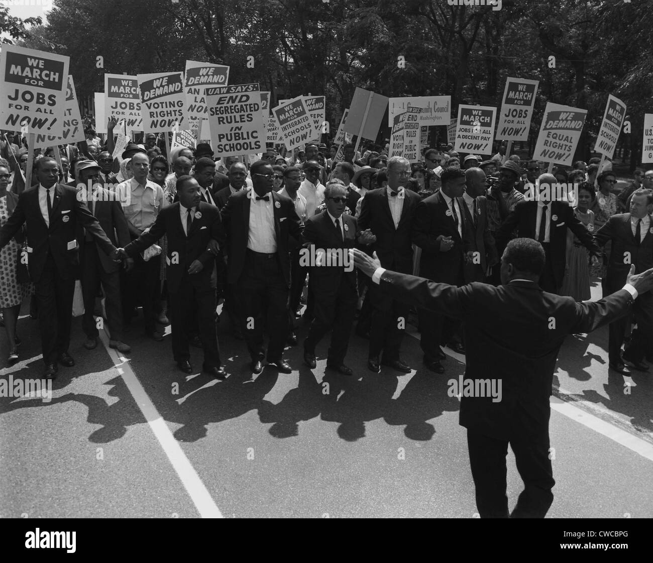 Mars 1963 sur l'État de Washington. Célèbre les droits civils les dirigeants à l'avant de la marche. Groupe comprend : Floyd McKissick, Martin Luther Banque D'Images