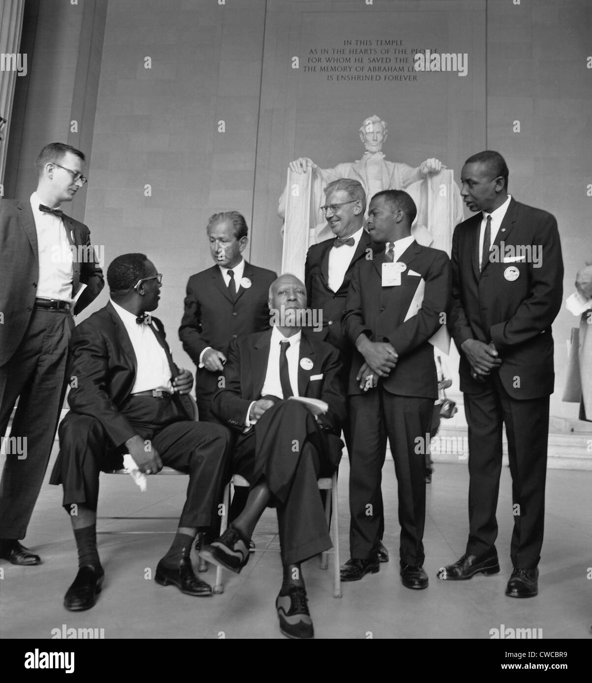 Les dirigeants de la Marche sur Washington de 1963 au Lincoln Memorial. De G à D : Mathew Ahmann, Cleveland Robinson, le Rabbin Joachim Banque D'Images