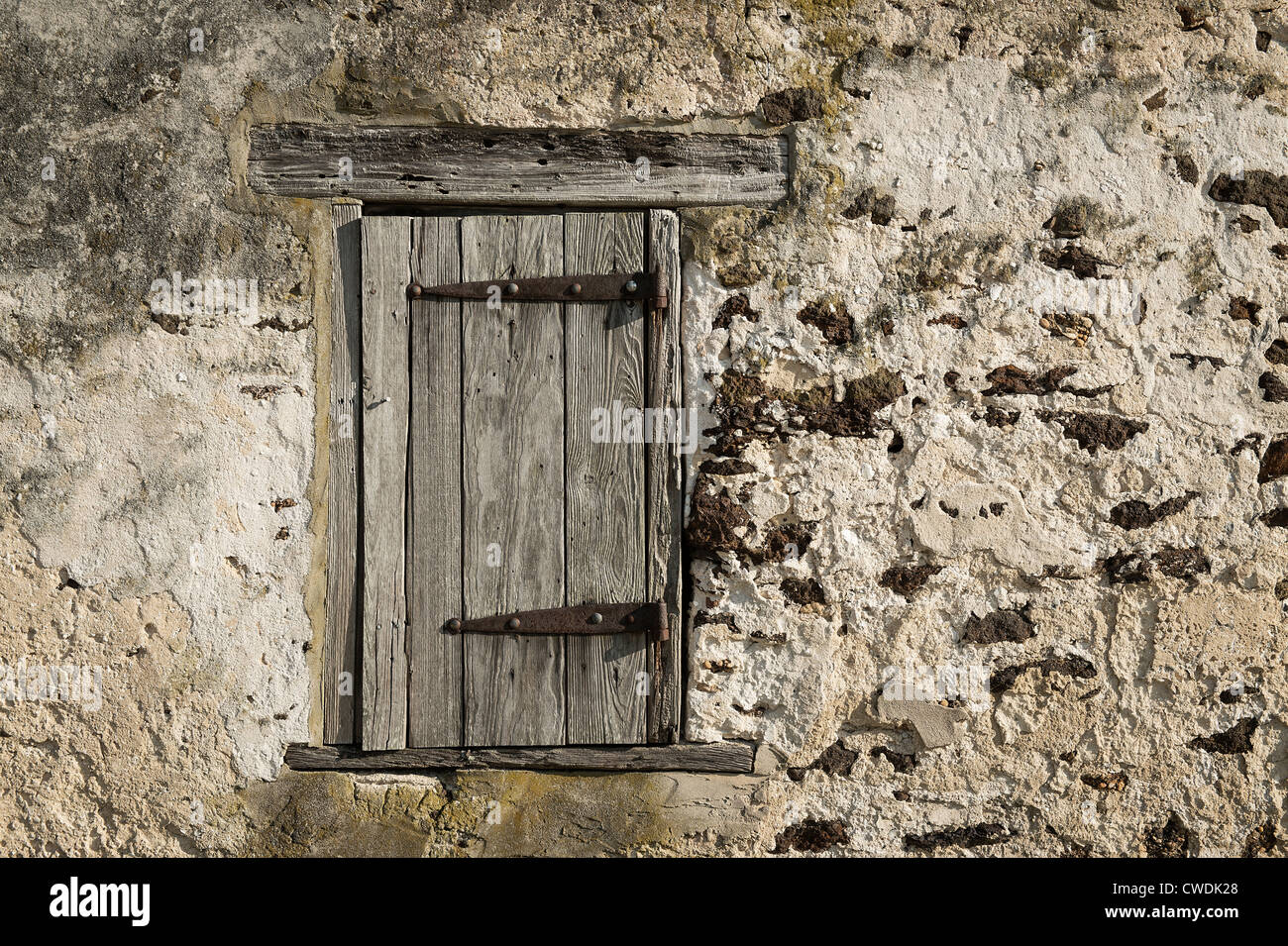 Ancienne grange en pierre façade. Banque D'Images