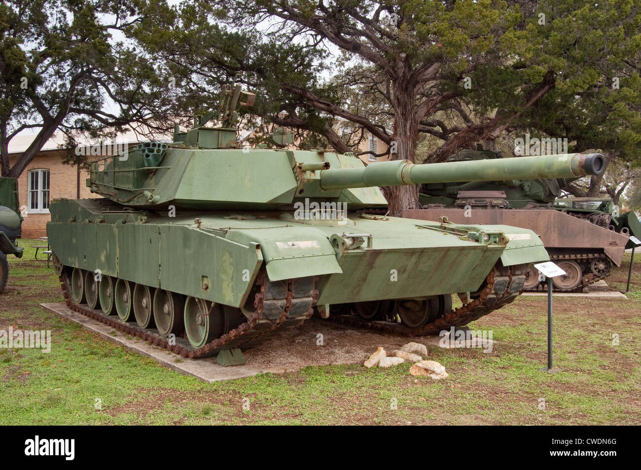 Le M1 Abrams américain char de combat principal, Armor Ligne au Texas Musée des forces militaires au Camp Mabry à Austin, Texas, États-Unis Banque D'Images