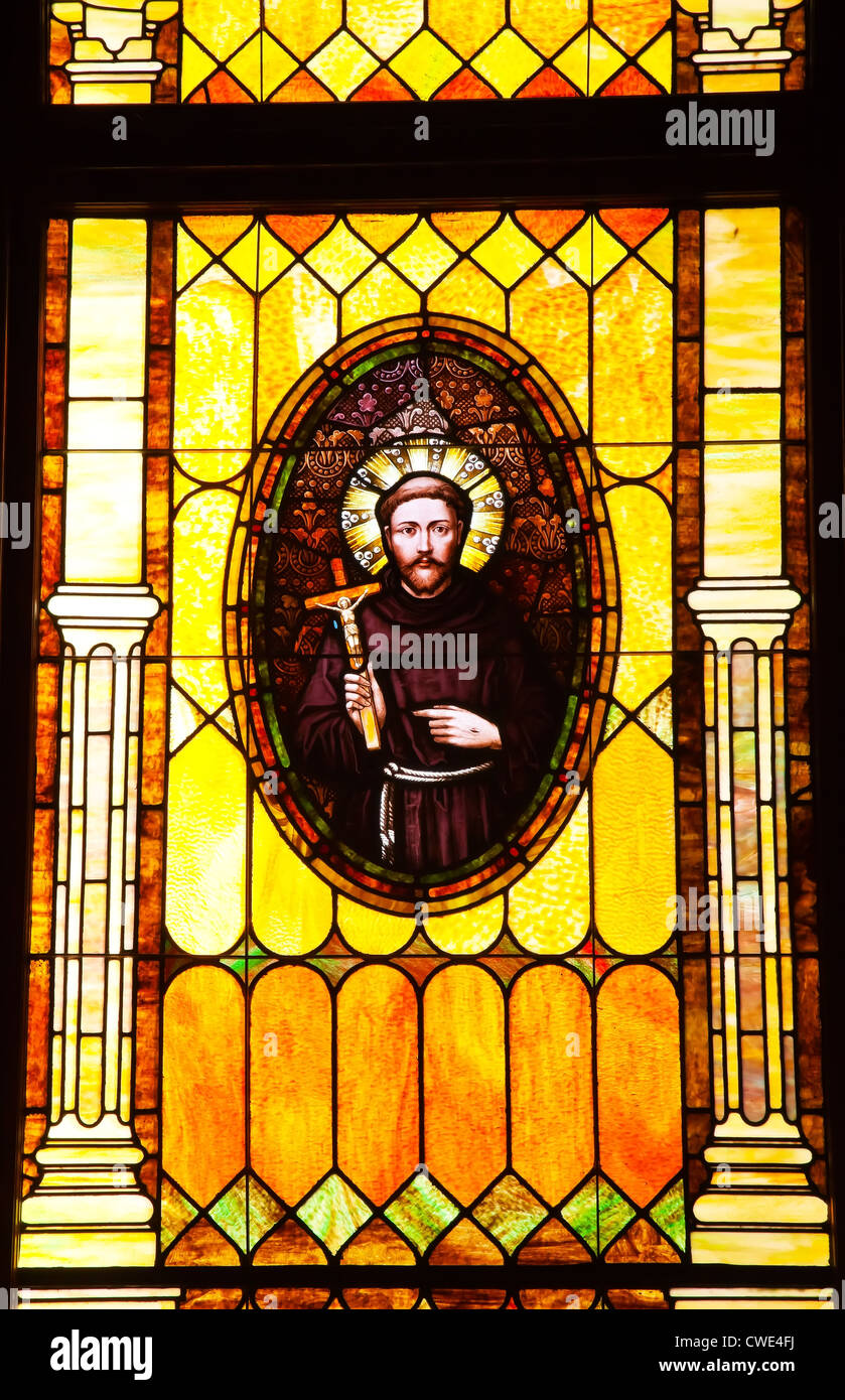 Frère Junipero Serra, fondateur des missions de Californie, vitraux, Vieille Eglise de l'Immaculée Conception le Vieux San Diego en Californie Banque D'Images