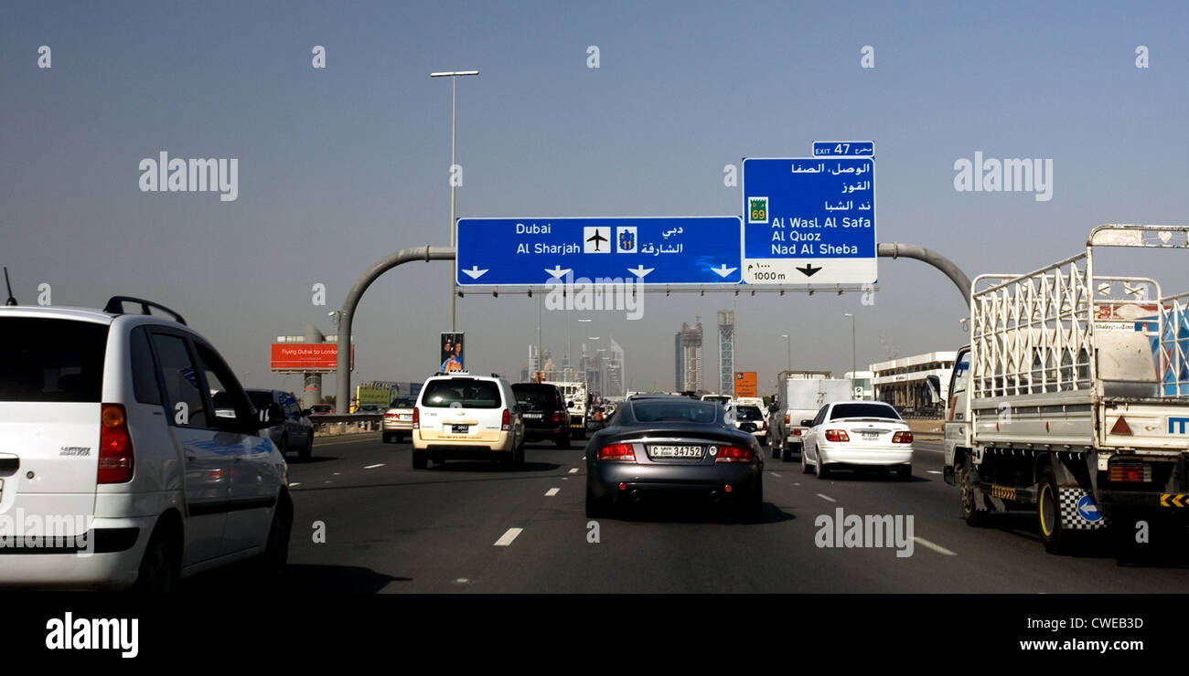 Dubaï, embouteillage sur Sheikh Zayed Road Banque D'Images