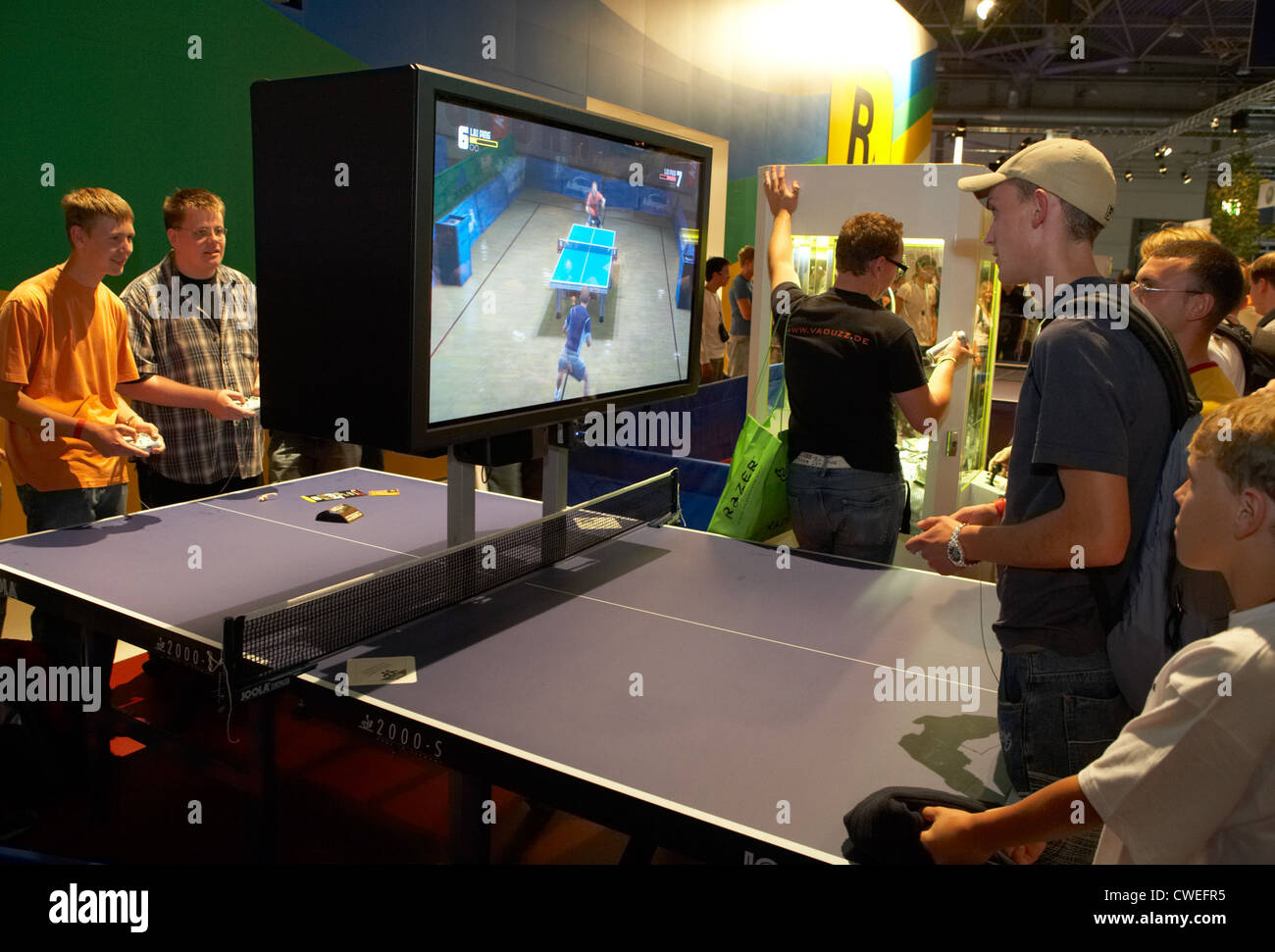 Leipzig - Virtual jeu du tennis de table à la Games Convention Banque D'Images