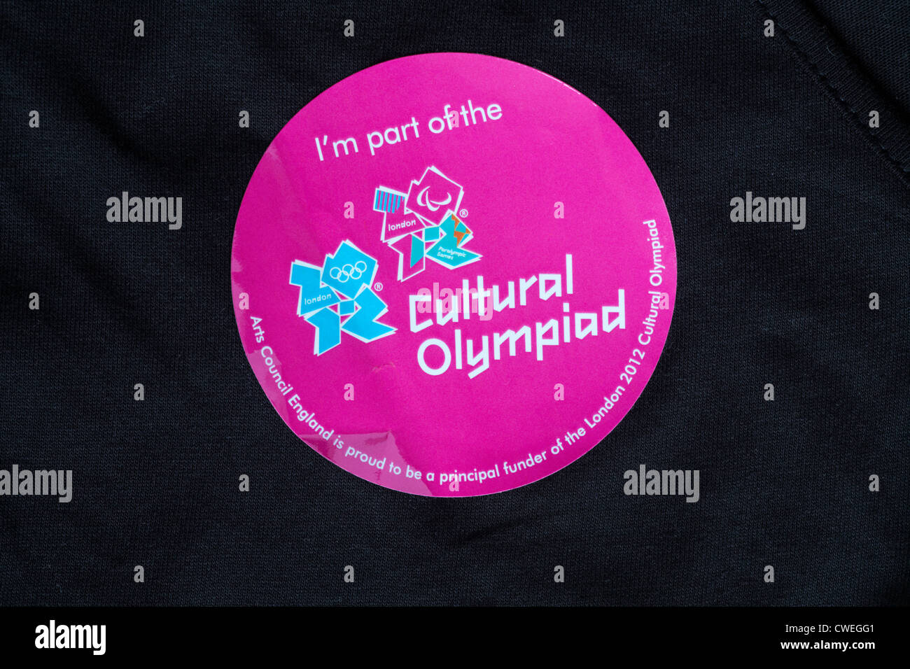 Je fais partie de l'Olympiade culturelle autocollant collé sur le noir top Banque D'Images