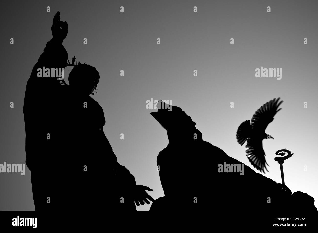 Monuments sur le pont Charles à Prague, République tchèque Repuclic Banque D'Images