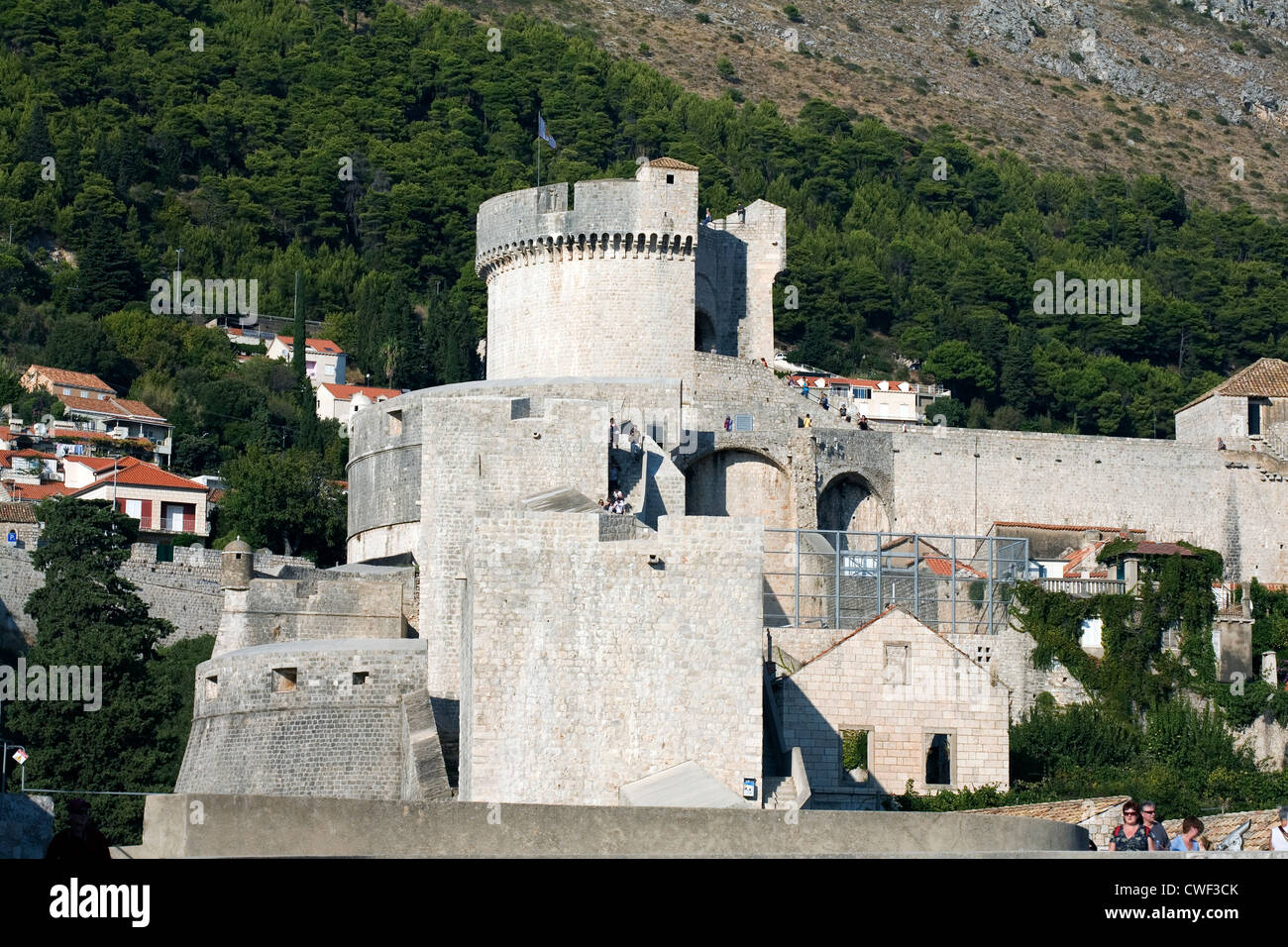 Les murs de la ville et Fort Minceta Dalmatie Dubrovnik Croatie Banque D'Images