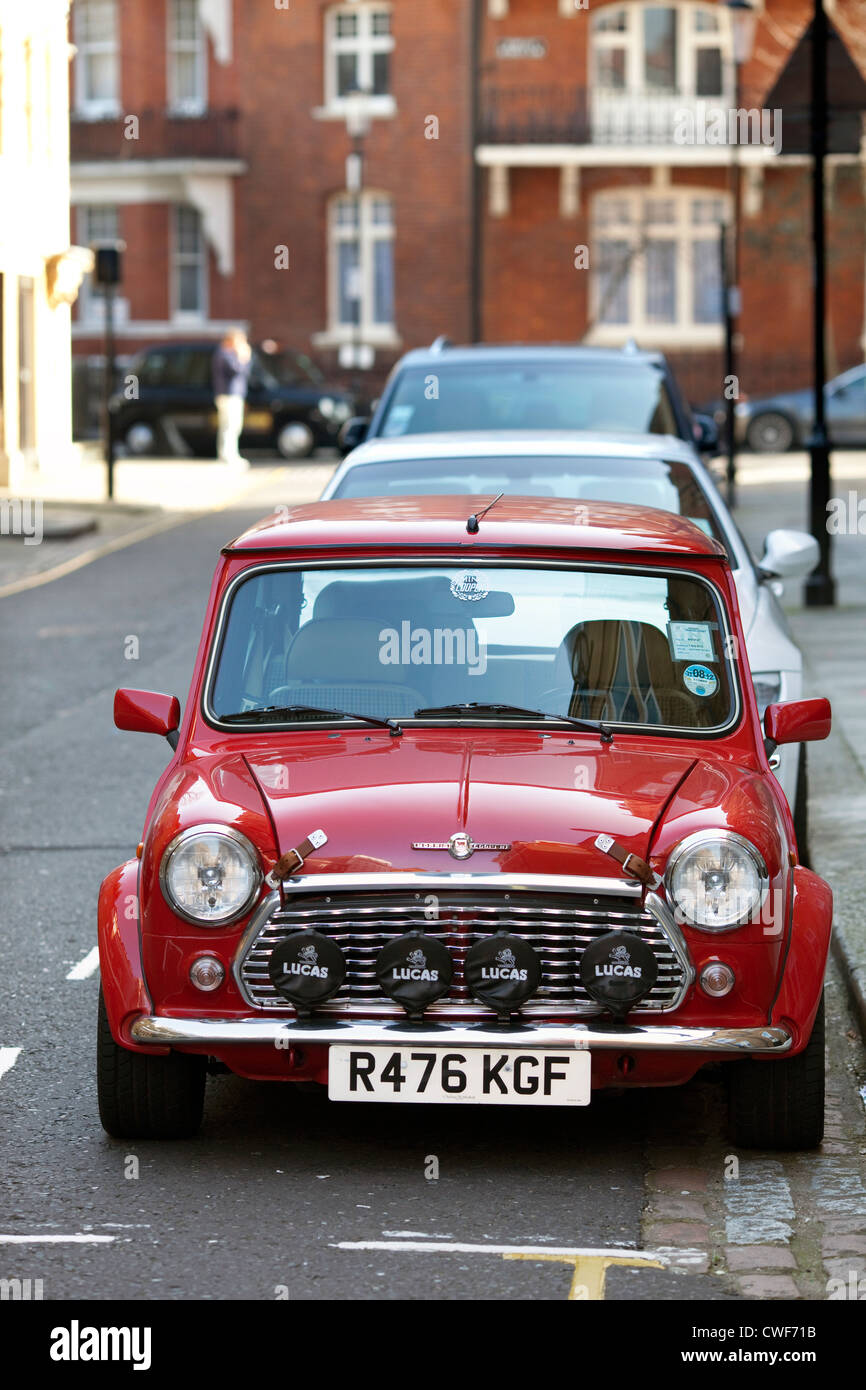 Vieux classique, mini-voiture Banque D'Images