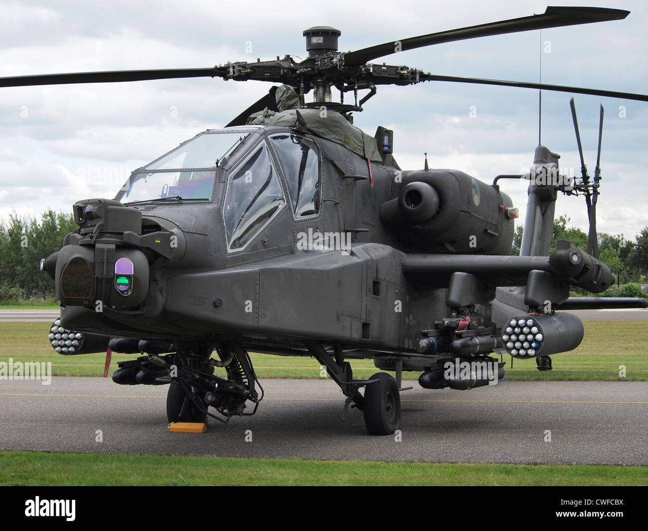 Toute armée Dutch Royal Airforce hélicoptère Apache AH-64 à Seppe aérodrome, Noord Brabant, Pays-Bas Banque D'Images