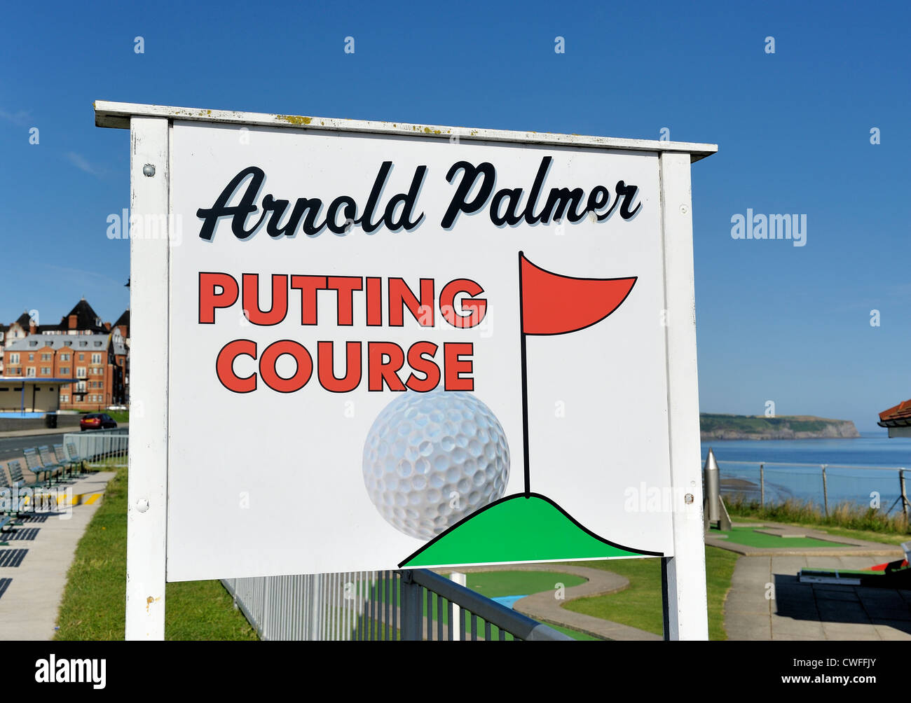 Arnold palmer putting course sign whitby angleterre uk Banque D'Images