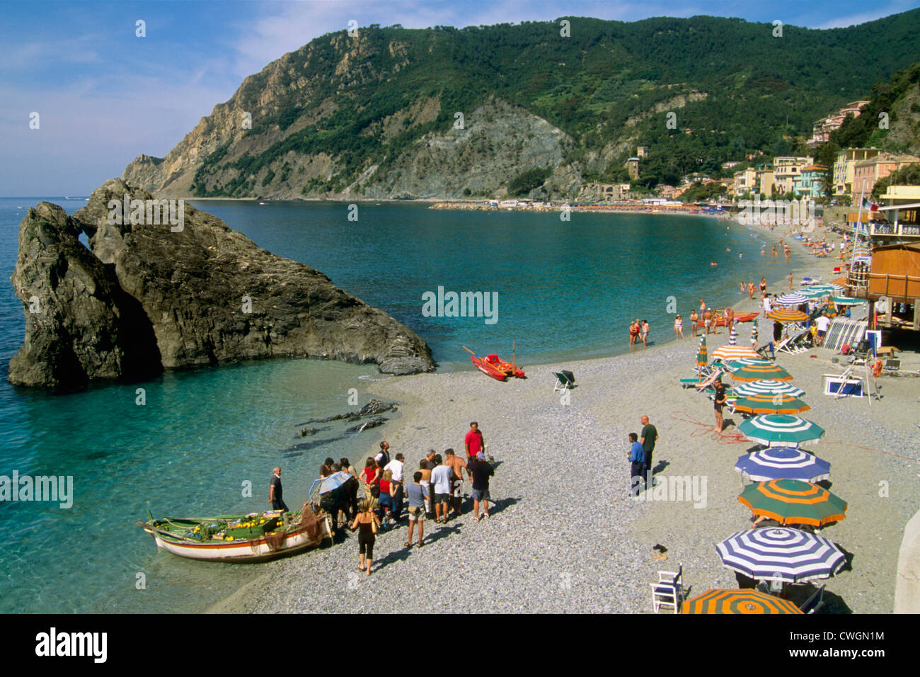 L'Italie, Ligurie, les Cinque Terre, Monterosso al Mare, la plage Banque D'Images