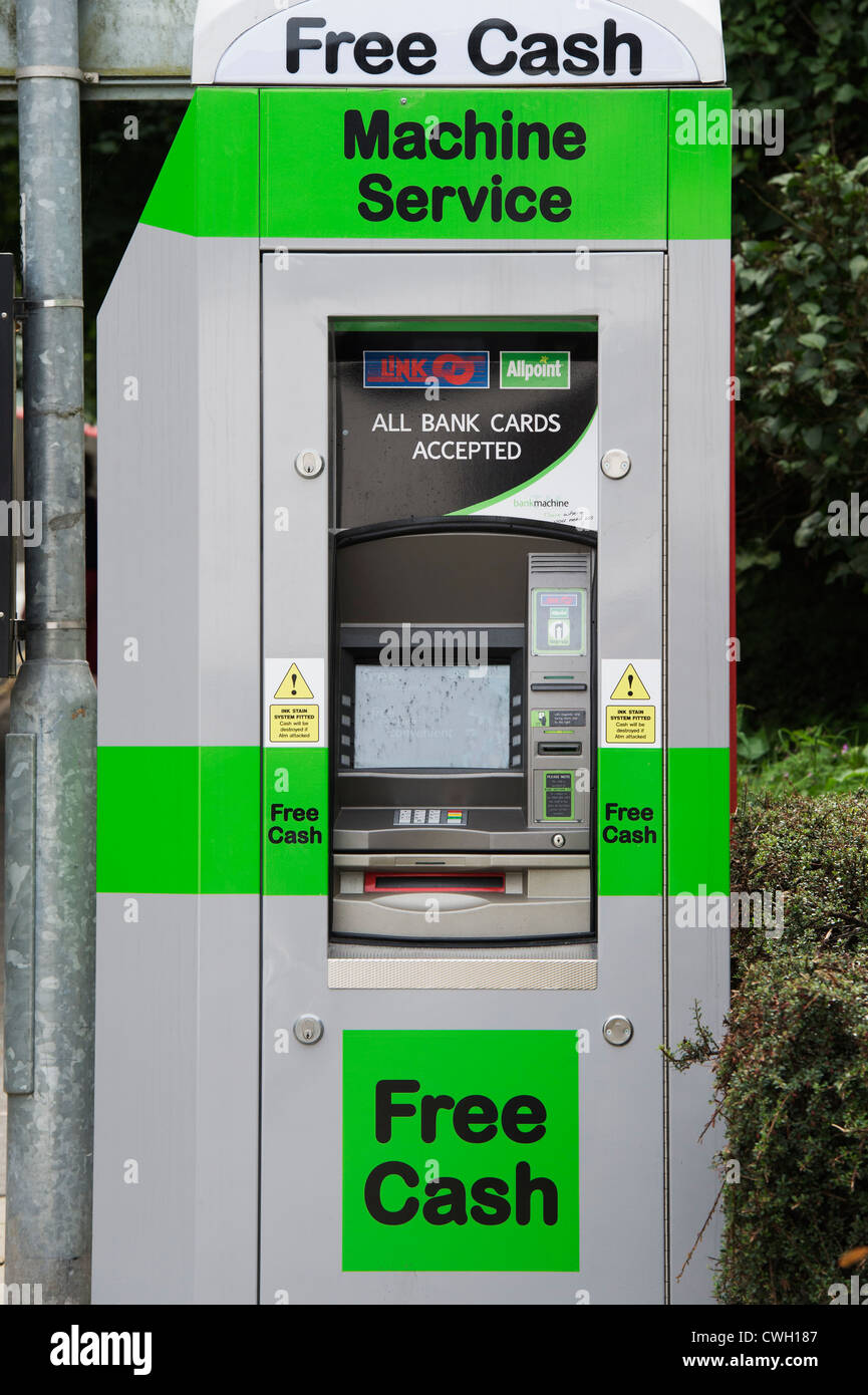 De l'article cash machine. Distributeur automatique de billets. L'Angleterre Banque D'Images