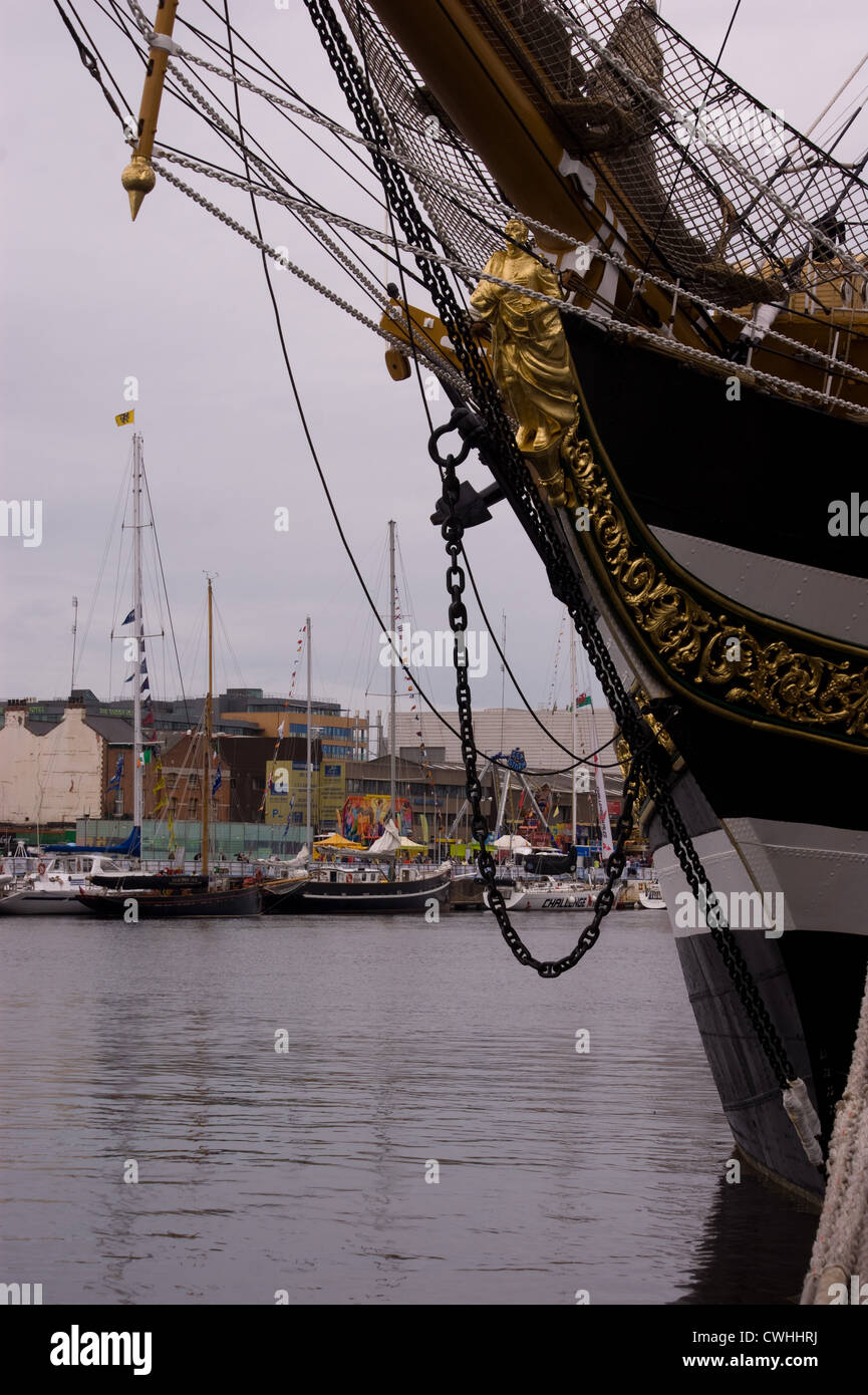 Grand voilier DE BOW À LA COURSE DES GRANDS VOILIERS À DUBLIN 2012 Banque D'Images