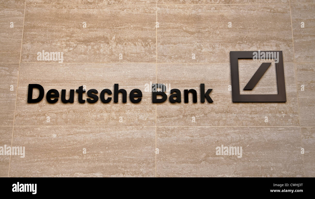 Deutche Bank la signalisation dans la ville de Londres Banque D'Images