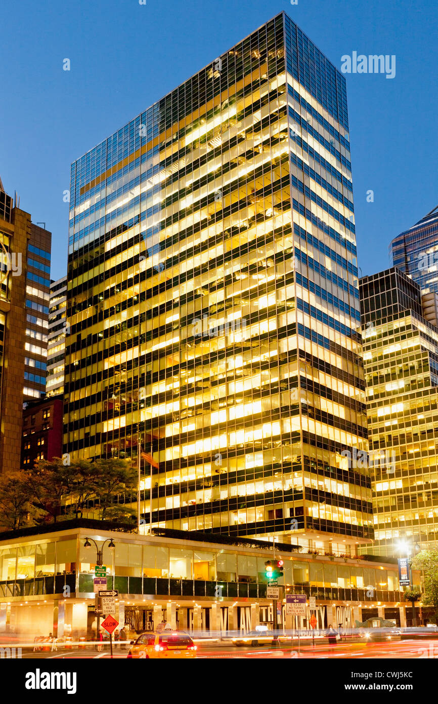 Le gratte-ciel de style International séminal Maison Levier, Skidmore Owings Merrill, Gordon Bunshaft, New York City Banque D'Images