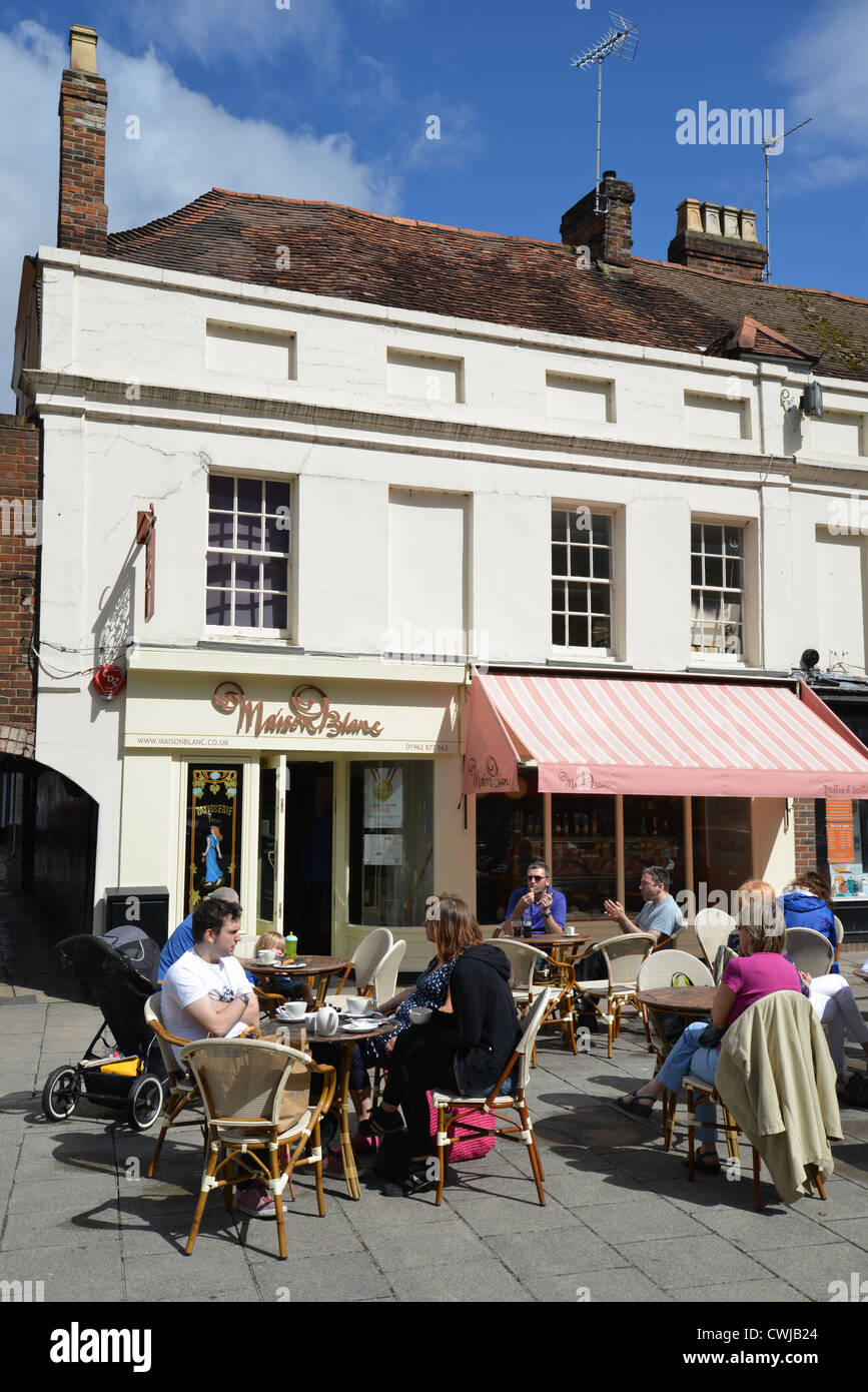 Maison Blanc Boulangerie & Pâtisserie française, High Street, Winchester, Hampshire, Angleterre, Royaume-Uni Banque D'Images