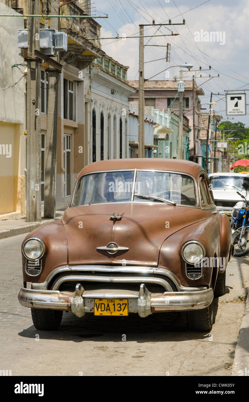 Voiture ancienne années 50, Santa Clara, Cuba. Banque D'Images