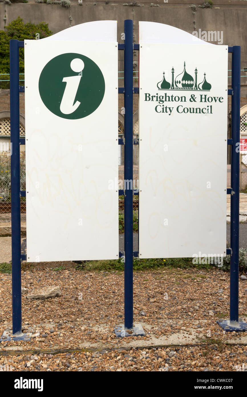 Brighton & Hove City Council Information sign Banque D'Images