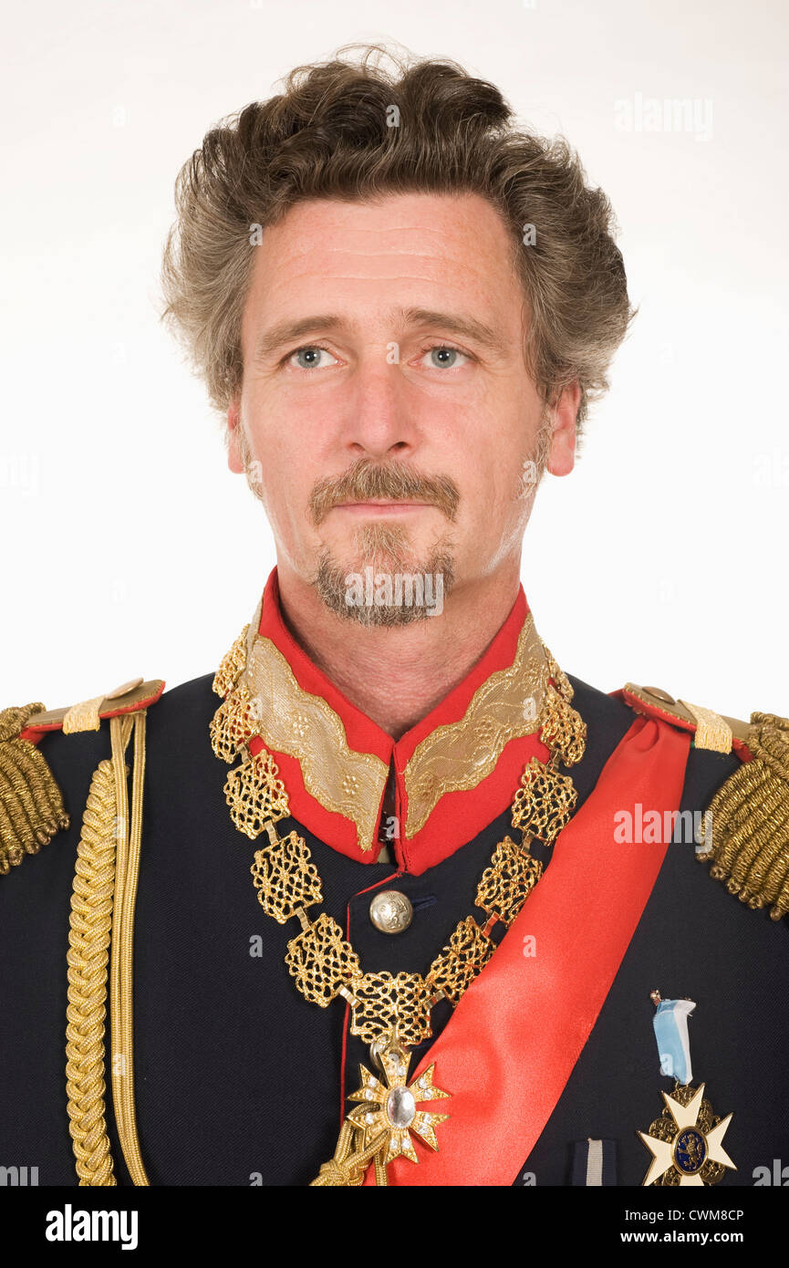 L'homme comme le Roi Louis de Bavière à la suite Banque D'Images