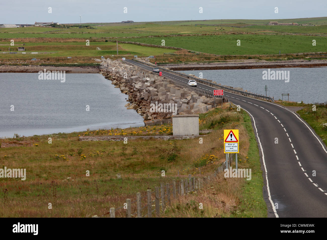 Vue sur la chaussée Churchill, Orkney Ecosse UK Banque D'Images