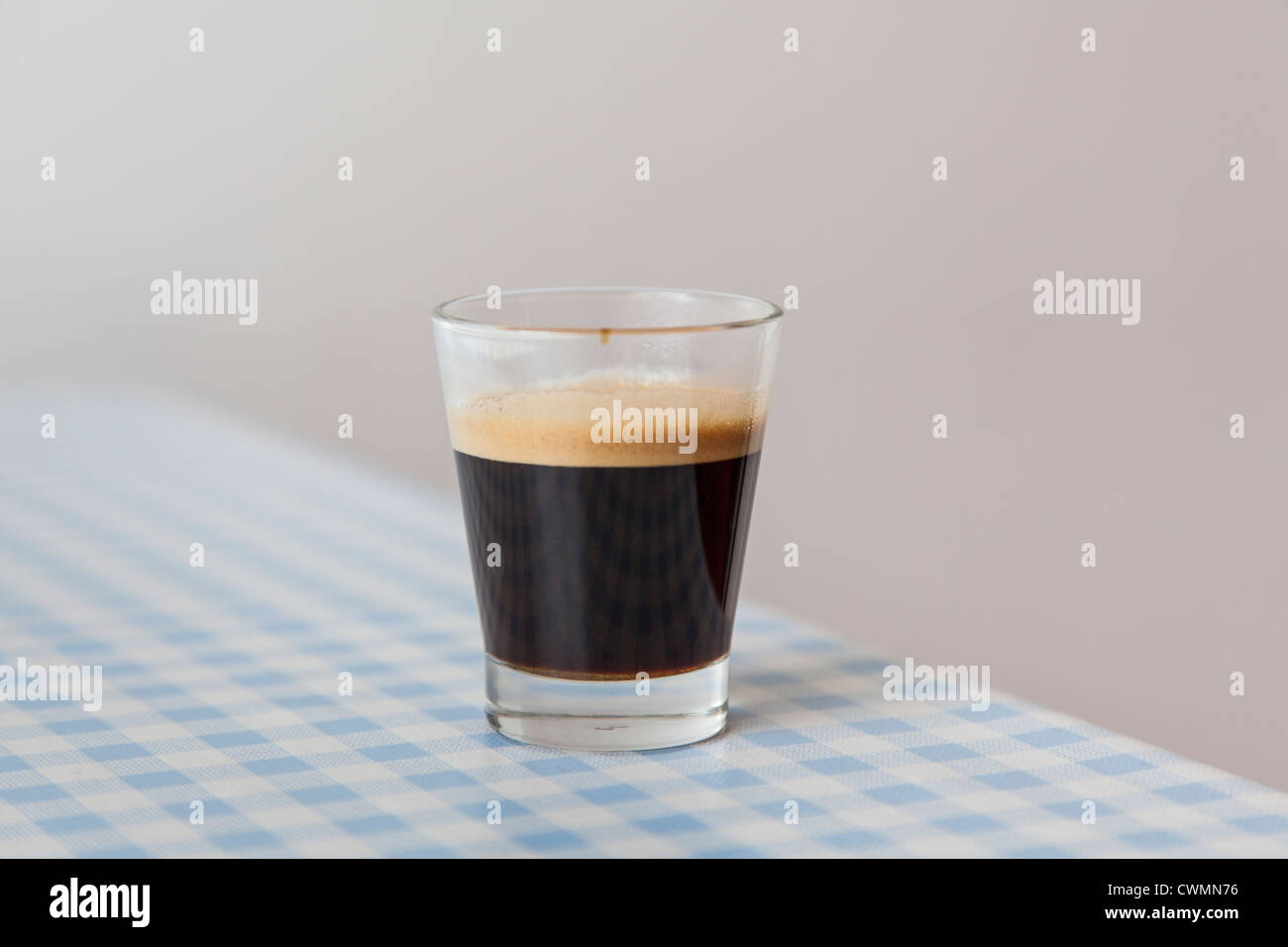 Espresso abattu Banque D'Images Espresso abattu Banque D'Images
