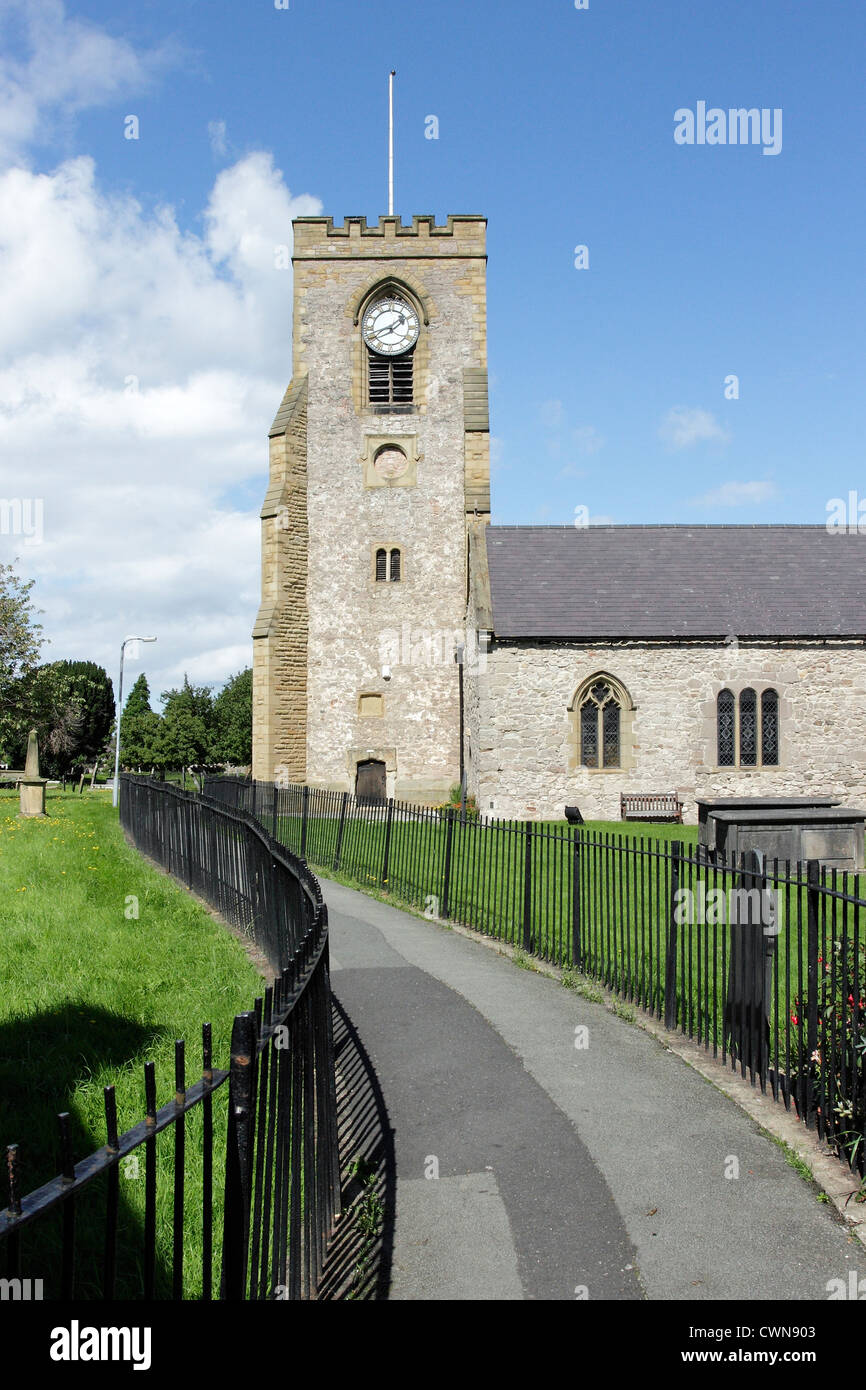 St Michael's Parish Church, Abergele, au nord du Pays de Galles. Banque D'Images